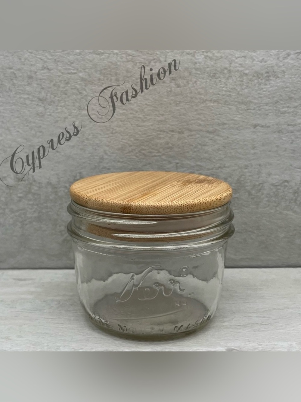 🎉 $5 Kerr 8 oz Glass Mason Jar with Wooden Lid